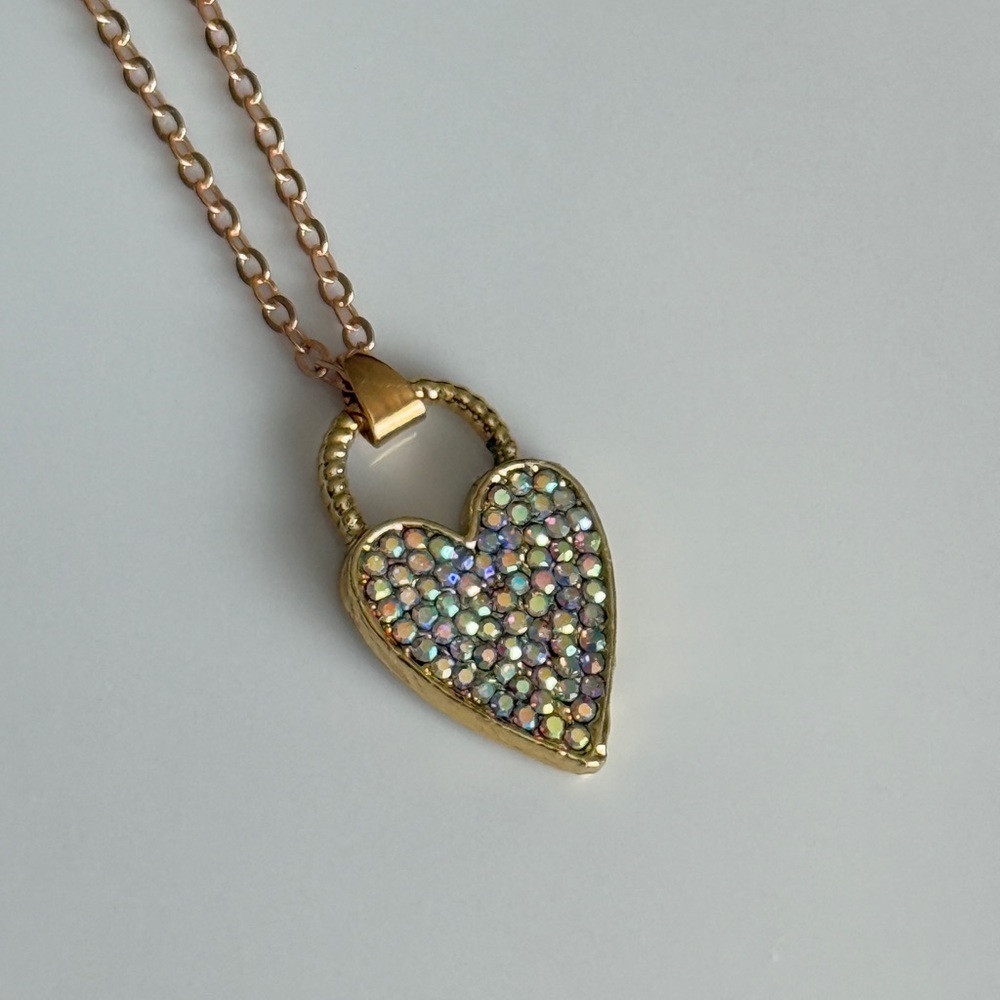 Minimalist Colorful Gems Gold Plated Heart Pendant Necklace - Picture 3 of 5